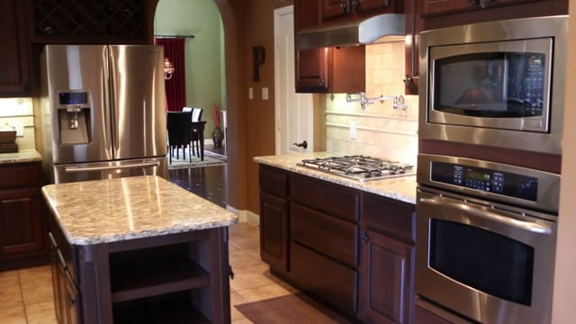 Corporate Samples Video Thumbnail 1768686896